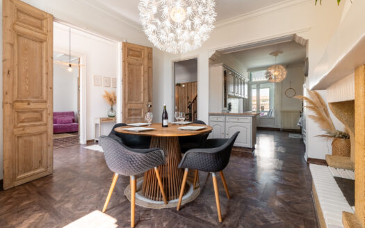 Cœur Cristal - 10 couchages - Magalas | Cosy Places por GAPH