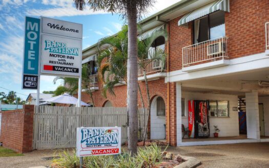 Banjo Paterson Motor Inn - Townsville | Cosy Places por GAPH