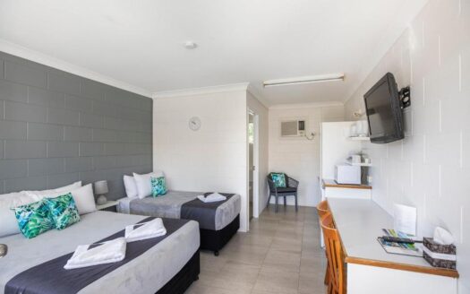 Banjo Paterson Motor Inn - Townsville | Cosy Places por GAPH