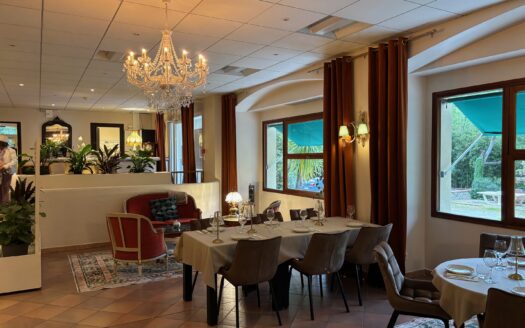 Appart hotel-Restaurant  Castel Emeraude*** - France | Cosy Places par GAPH